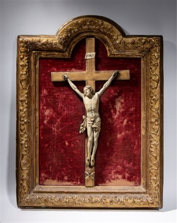  Crocifisso in avorio - Italia o Francia, XVII-XVIII secolo