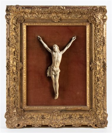  Crocifisso in avorio - Francia, fine XVII - inizi XVIII secolo