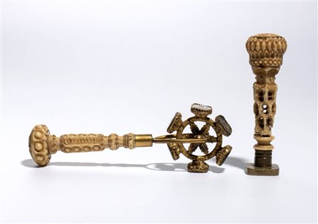  Coppia di sigilli per ceralacca con impugnatura in osso - Francia, XIX secolo