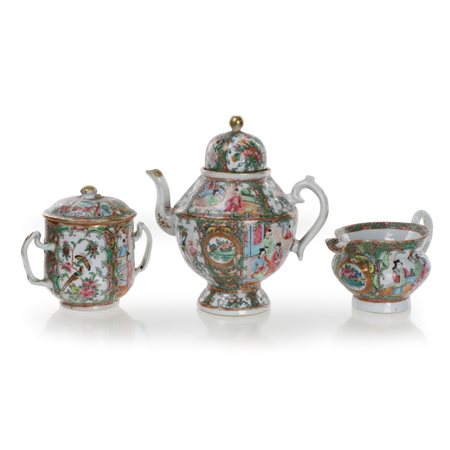 Servizio da tè - Cina, Canton XIX secolo Servizio da te, famiglia Rosa, Cina,...