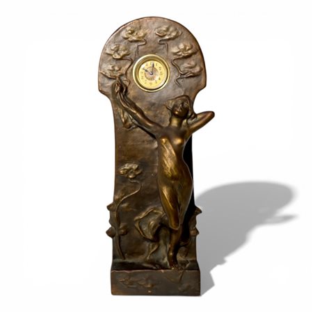 Orologio da tavolo in terracotta