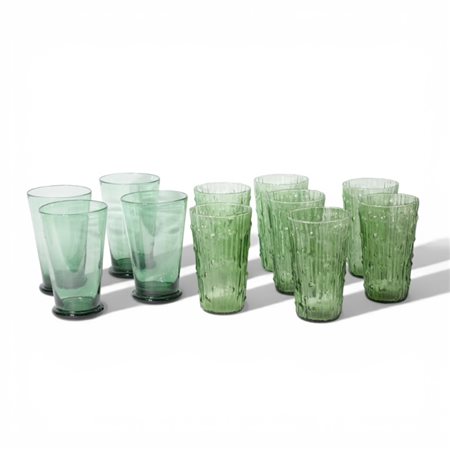 Gruppo di undici bicchieri in vetro di Empoli