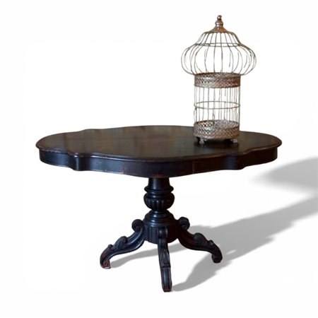 Tavolo Luigi Filippo a violino in noce verniciato nero