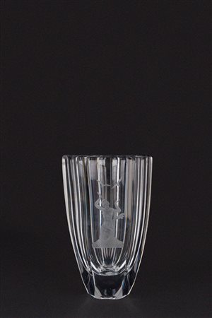 Vaso Orrefur in cristallo Art Decò molato con figura di ninfa e gabbiani 