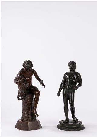 Due bronzetti raffiguranti Antinoo e ragazzo con gatto, inizi secolo XX