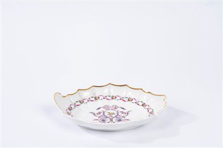 Raviere in porcellana policroma, decoro Rapallo, Ginori a Doccia, prima metà del secolo XX