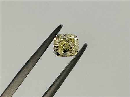 DIAMANTE NATURAL POLISHED 0,9 NATURAL FANCY GIALLO CHIARO -SI2 - CERTIFICATO MAROZ DIAMONDS - UD30117-1