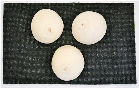 SILVIA LEVENSON, Angolo rassicurante da Silvia Levenson Fashion glass