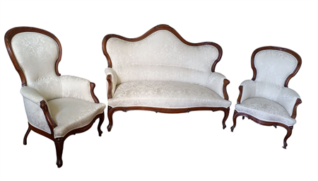 SALOTTO LUIGI FILIPPO IN NOCE COMPOSTO DA DIVANO E DUE POLTRONE RIVESTITI IN...