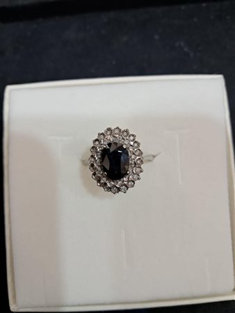 Anello in oro bianco 750 gr