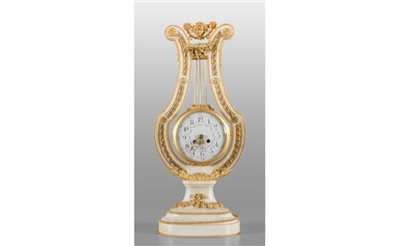 Orologio Napoleone III a lira in marmo e  bronzo 