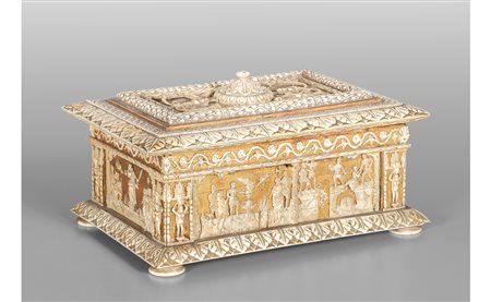 Scatola portagioie finemente decorata in avorio 