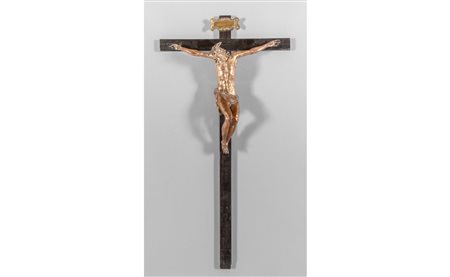 Cristo, scultura in bronzo poggiante su Croce 