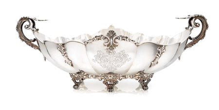 Centrotavola "jatte" in argento 800/000 corpo a navicella baccellata con...