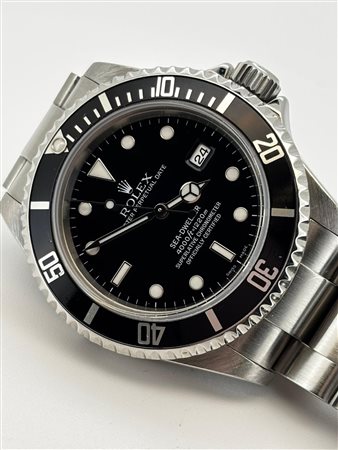Rolex Sea-Dweller  16600