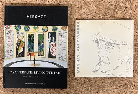 ANDY WARHOL E COLLEZIONE GIANNI VERSACE - Lotto unico di 2 cataloghi
