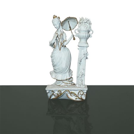 Capodimonte - Dama con ombrello e ventaglio in biscuit