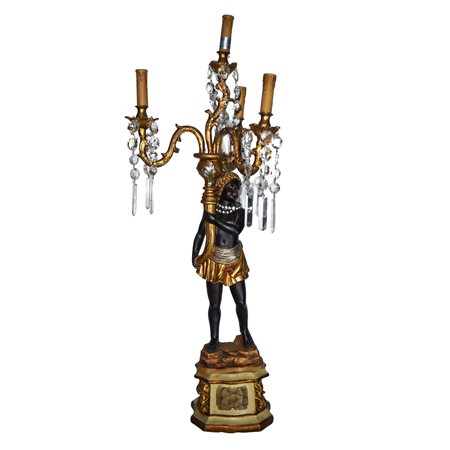 Candelabro con tre bracci e moro reggicandela