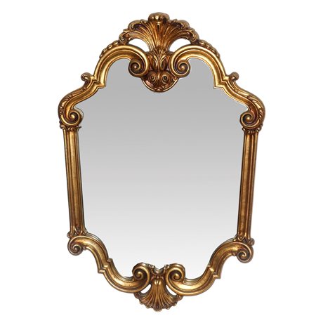 Specchiera sagomata entro cornice dorata decorata con motivo di foglie d'acanto 