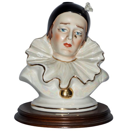 Mezzobusto di Pierrot su base ovale in legno