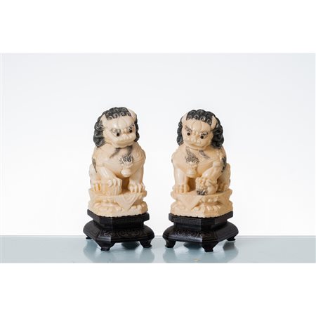 MANIFATTURA CINESE DEL XIX SECOLO, Coppia di cani da Pho