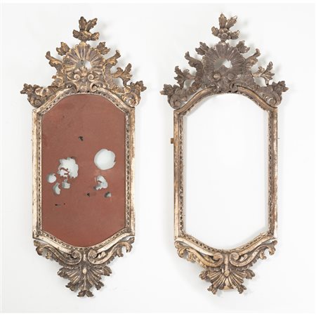 MANIFATTURA SICILIANA DEL XIX SECOLO, Coppia di cornici