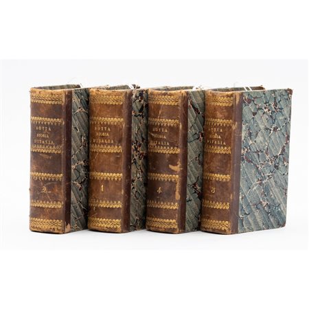 QUATTRO VOLUMI IN 24° della STORIA D’ITALIA DAL 1870 AL 1814