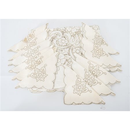 TOVAGLIA con dodici tovaglioli