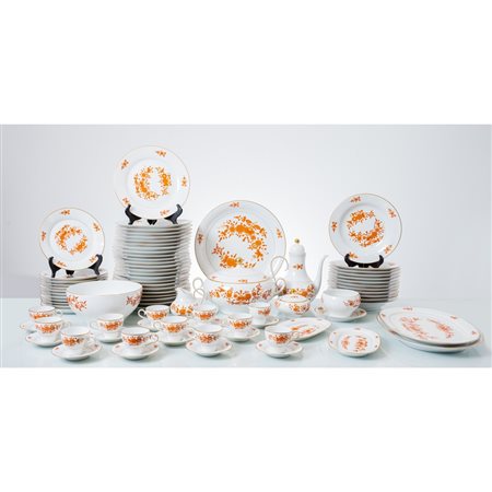 MANIFATTURA TEDESCA DELLA SECONDA METÀ DEL XX SECOLO, Servizio