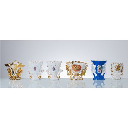 MANIFATTURA ITALIANA DEL XIX SECOLO, Sei piccoli vasi