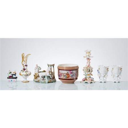 MANIFATTURA EUROPEA XIX/XX SECOLO, Oggetti diversa tipologia