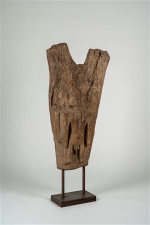 Dogon, Mali - Antica struttura di sostegno del tetto di un Toguna