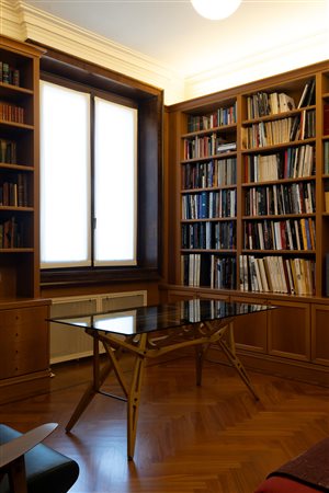 Carlo Mollino (1905 - 1973)  - Tavolo modello 'Tavolo Reale', 1948