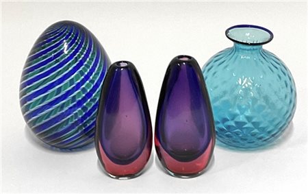 Venini Lotto composto da un vaso "balloton" (h cm 16.5) e un uovo (h cm 19) in v