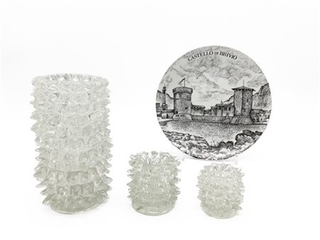 Gruppo di tre vasetti in vetro rostrato di Barovier e Toso. Murano, secolo XX (