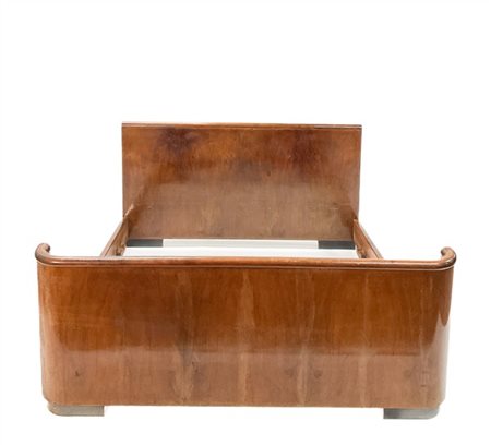 Letto matrimoniale Novecento. Italia, anni '30. Mogano e noce impiallacciato, m