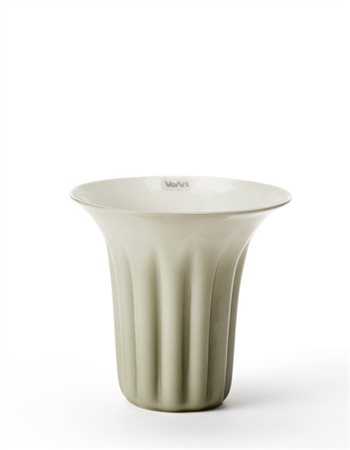 Mario Ticcò Vaso della serie "omaggio a Morandi". Produzione Veart, Murano, 1983