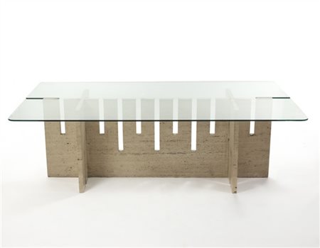 Fratelli Saporiti Tavolo da pranzo. Italia, anni '70. Piano in cristallo tempera