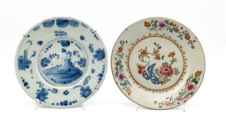 Manifatture diverse, secolo XVIII. Lotto composta da un piatto in maiolica deco