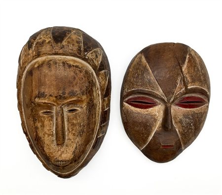 Arte Africana, probabile area del Gabon. Lotto composto da due maschere rituali