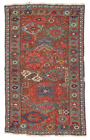 Tappeto Sumak, Caucaso, inizio secolo XX.Decoro Vagireh con medaglioni e simbol