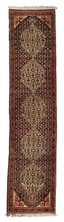 Tappeto passatoia Tabriz, Persia, secolo XX. Decoro con cinque medaglioni esago