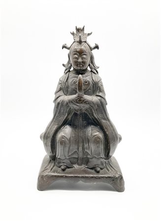 Figura di Guanyin seduta in bronzo semi-dorato
Cina, dinastia Qing (1644-1911)