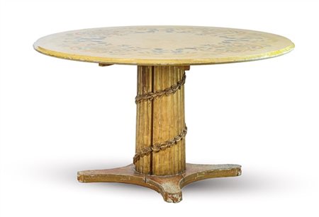 Tavolo di forma tonda con piano in agglomerato dipinto in policromia a fiori e