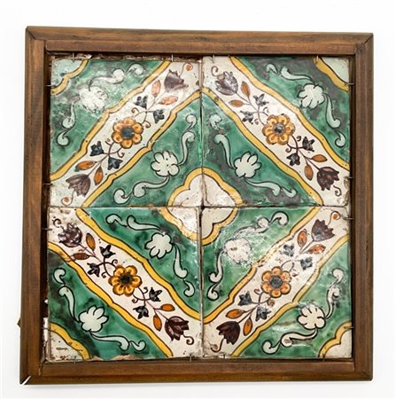 Manifattura catalana, secolo XVIII. Gruppo di quattro piastrelle in maiolica po