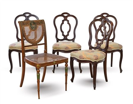 Lotto composto da una sedia in satinwood parzialmente dipinta in policromia a m