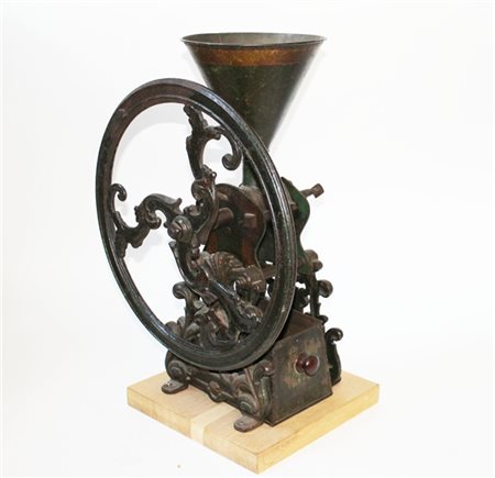 Macinacaffè a una ruota in ghisa e ferro con tracce di policromia e contenitore