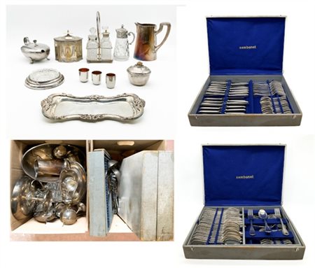 Due cartoni contenenti numerosi oggetti in metallo argentato, vetro e altri mat