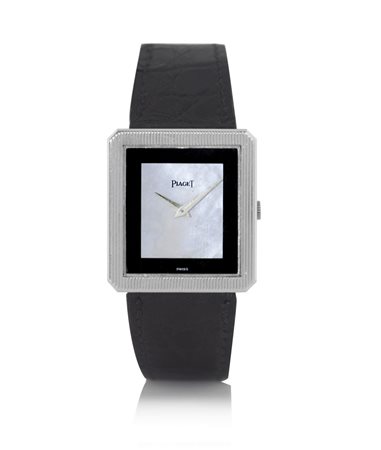 PIAGETPIAGET ANNI '70.C. rettangolare in acciaio con angoli tronchi. Q. in...