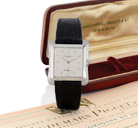 AUDEMARS PIGUETAUDEMARS PIGUET GENEVE DEL 1957. C. n. 7924 carré svasata in...
